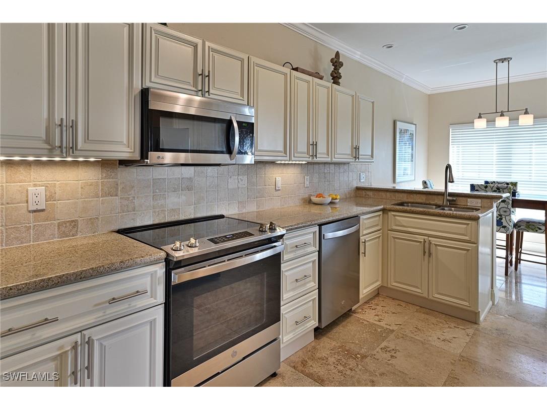 175 Barefoot Circle Bonita Springs FL 34134 225067028 image16