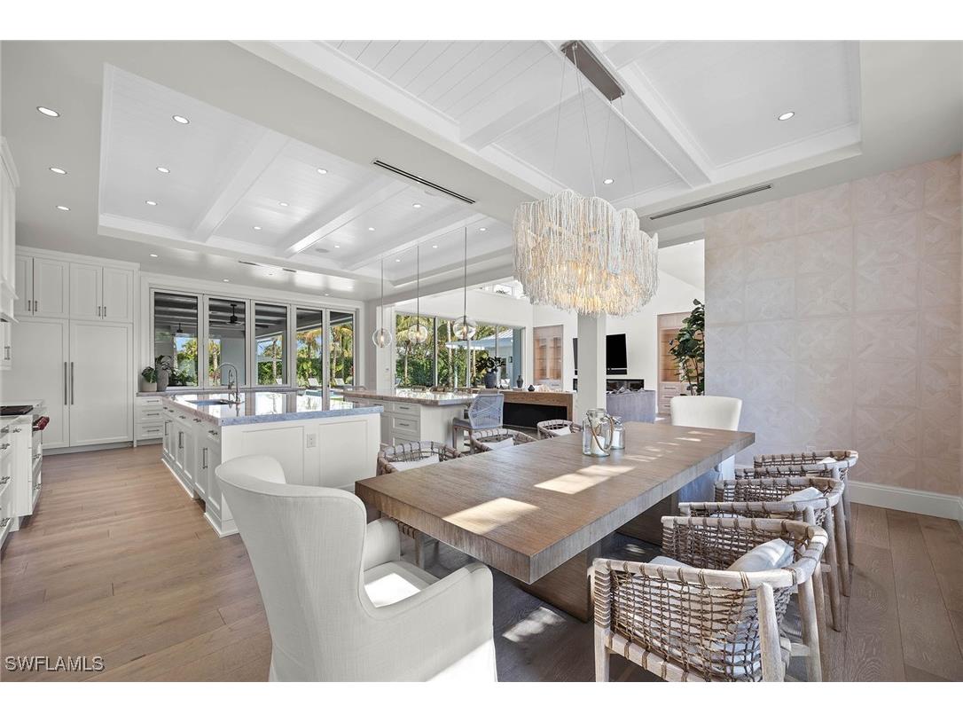 175 Center Street Naples FL 34108 225071466 image14