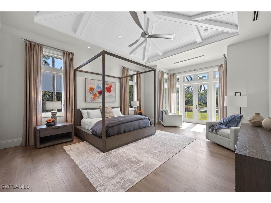 175 Center Street Naples FL 34108 225071466 image16