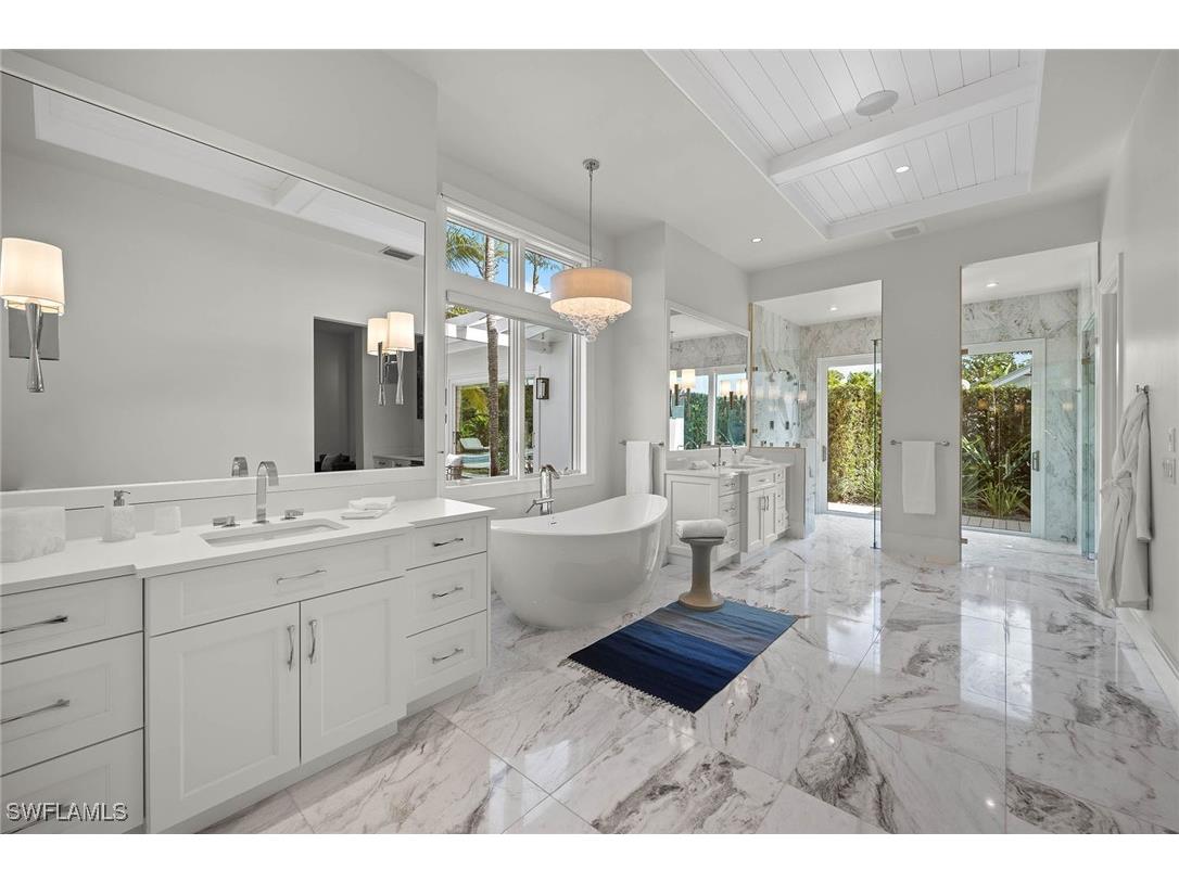 175 Center Street Naples FL 34108 225071466 image18