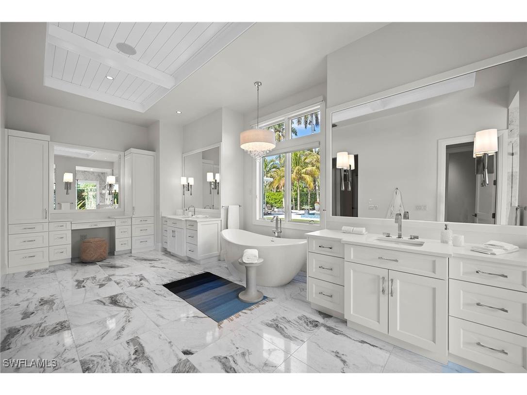 175 Center Street Naples FL 34108 225071466 image19