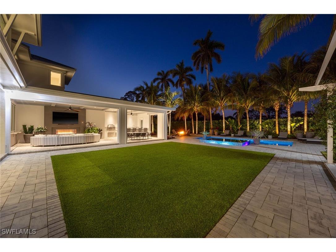 175 Center Street Naples FL 34108 225071466 image36