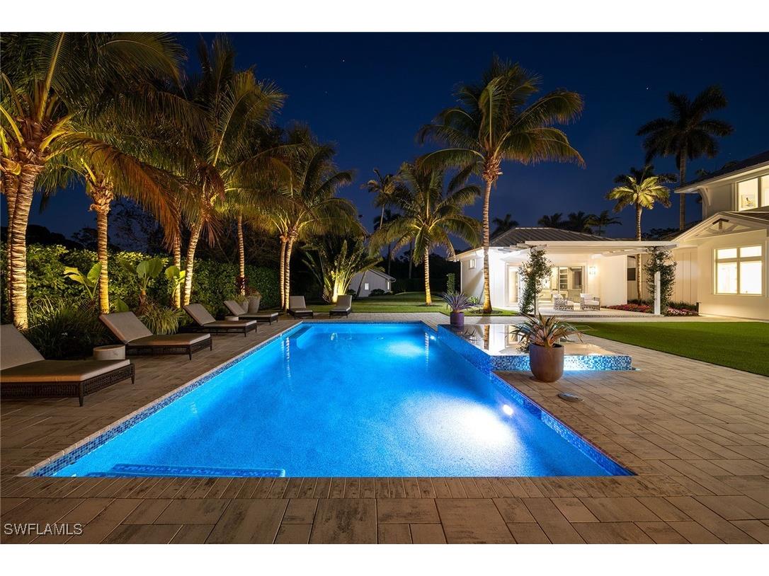 175 Center Street Naples FL 34108 225071466 image37