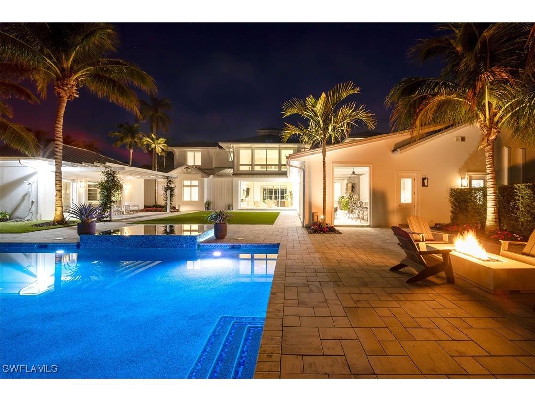 175 Center Street Naples FL 34108 225071466 image39