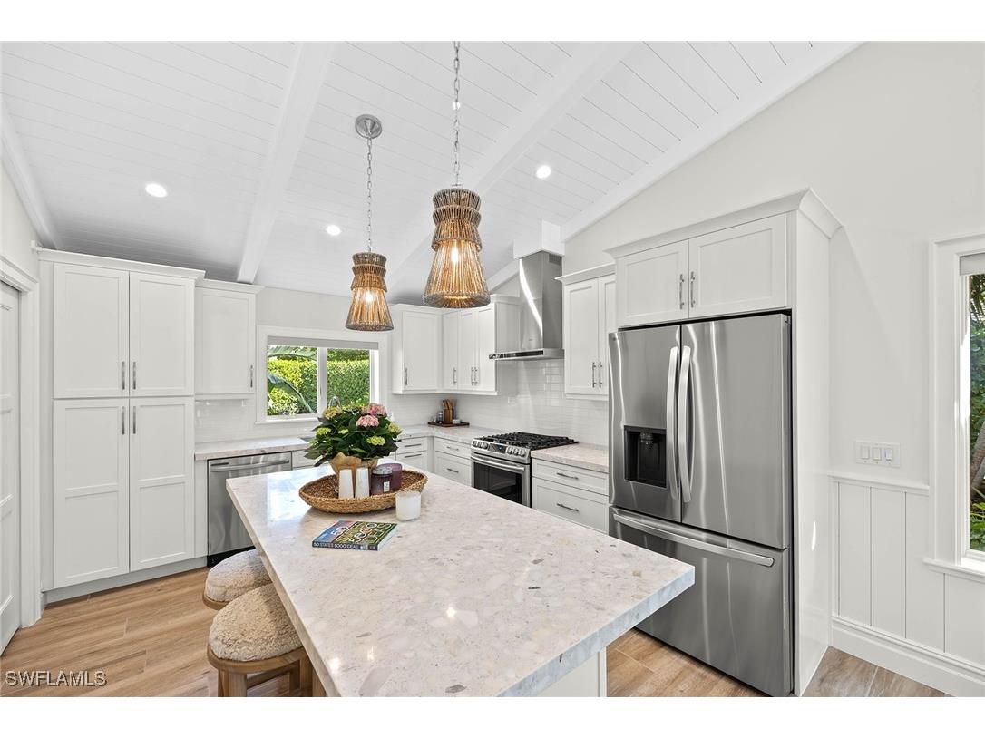 175 Center Street Naples FL 34108 225071466 image44