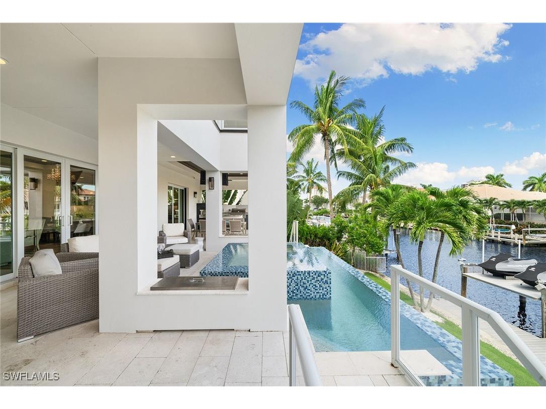 175 Conners Avenue Naples FL 34108 225075415 image38