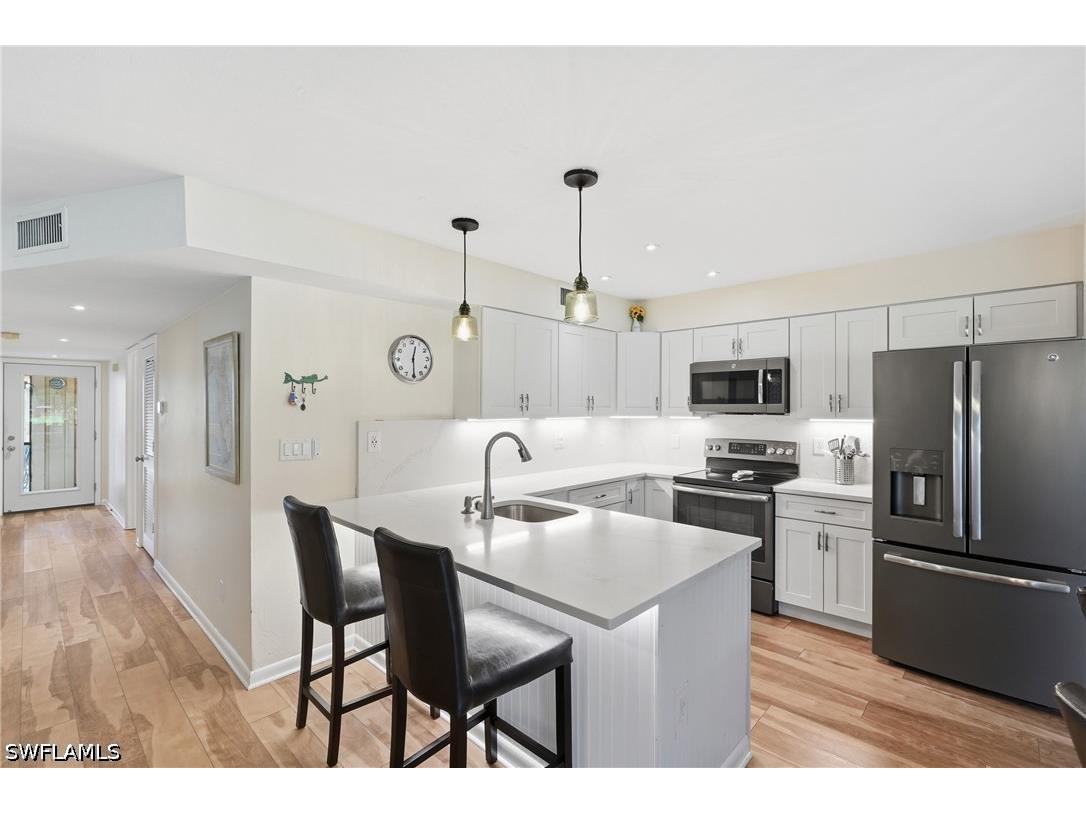 175 Forest Lakes Boulevard #175 Naples FL 34105 226026586 image1