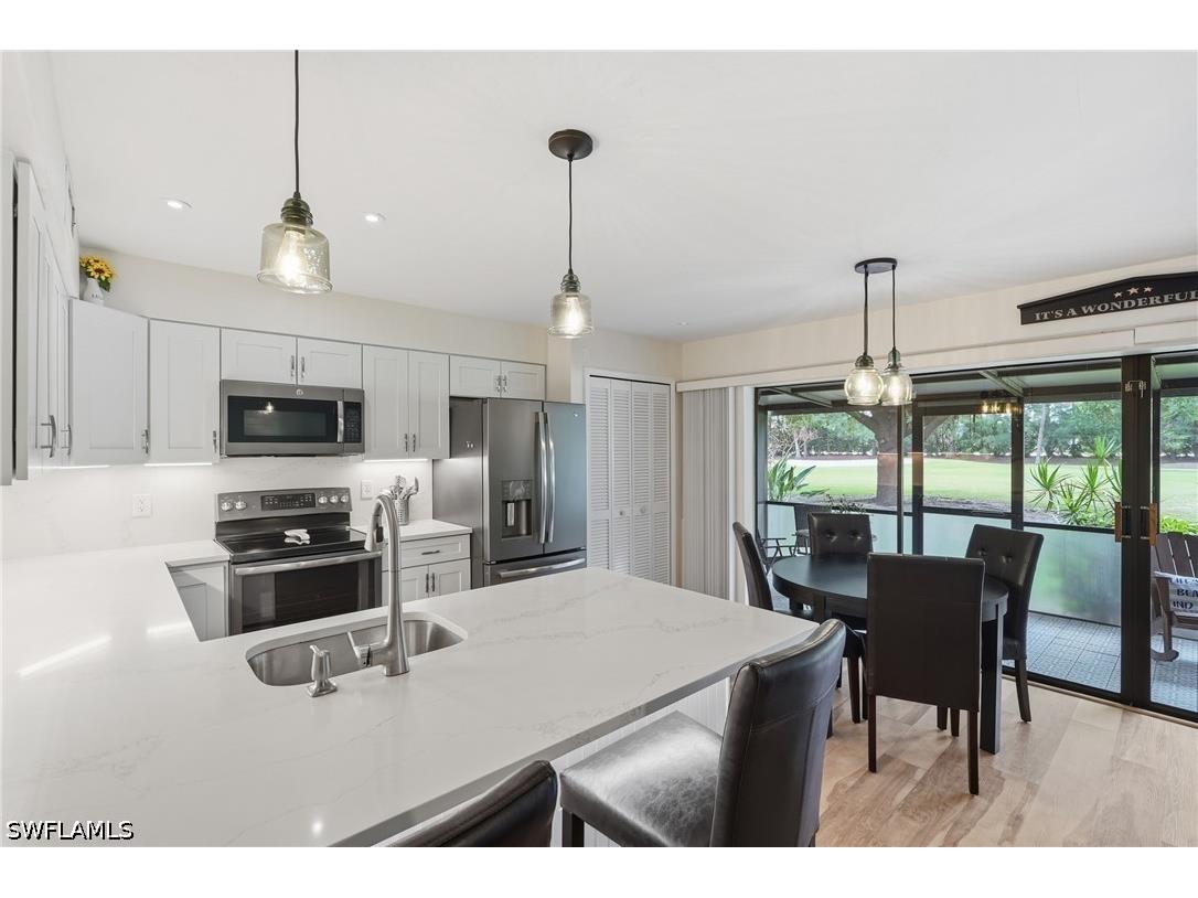 175 Forest Lakes Boulevard #175 Naples FL 34105 226026586 image11