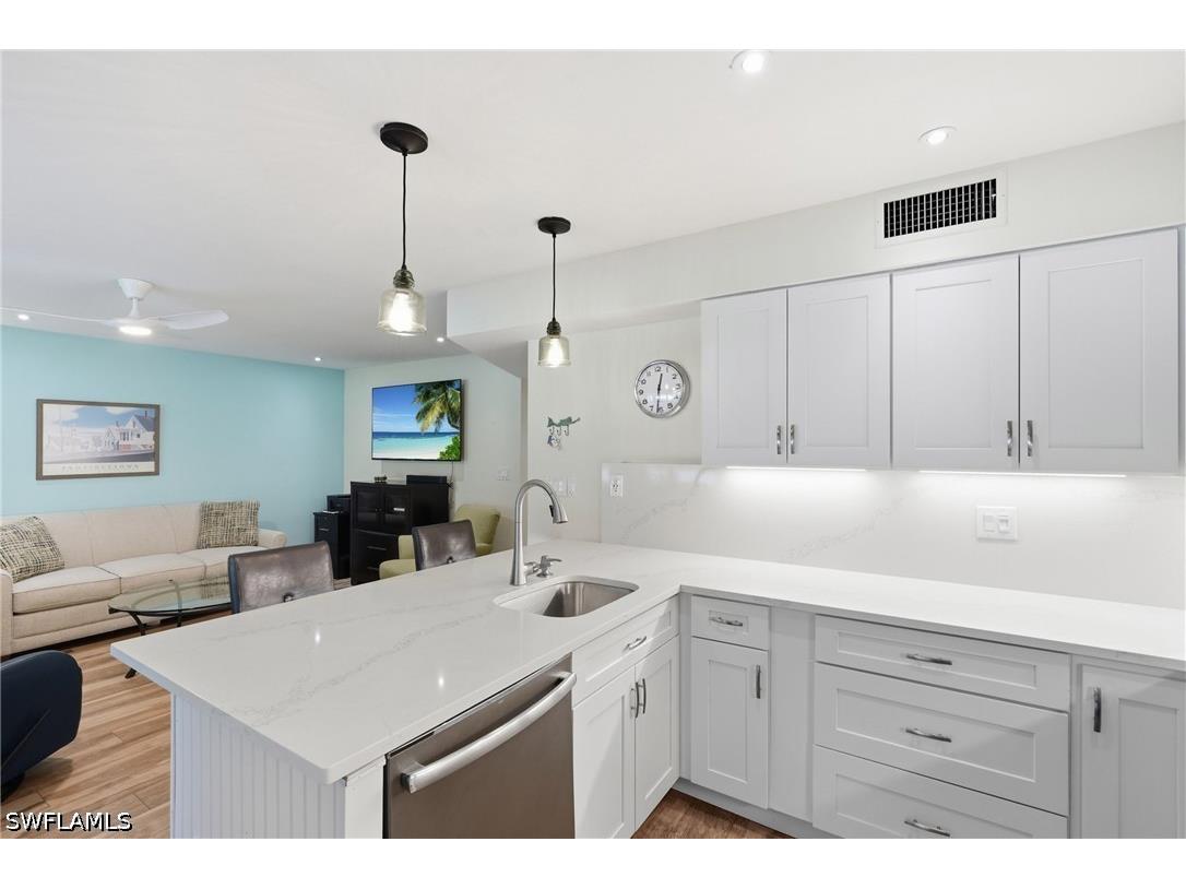 175 Forest Lakes Boulevard #175 Naples FL 34105 226026586 image17