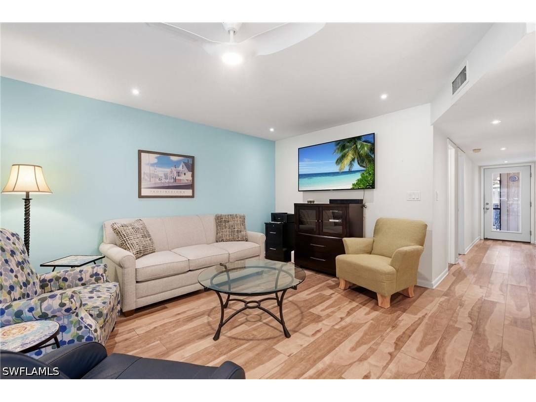 175 Forest Lakes Boulevard #175 Naples FL 34105 226026586 image7