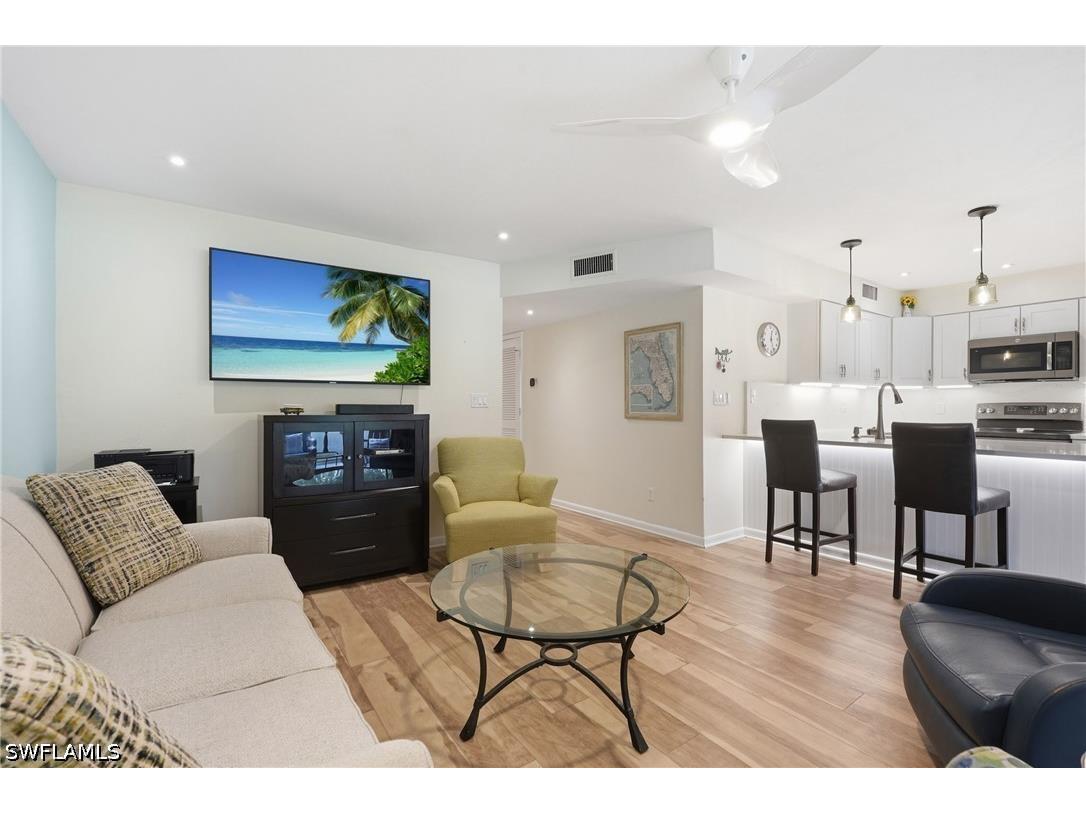 175 Forest Lakes Boulevard #175 Naples FL 34105 226026586 image8