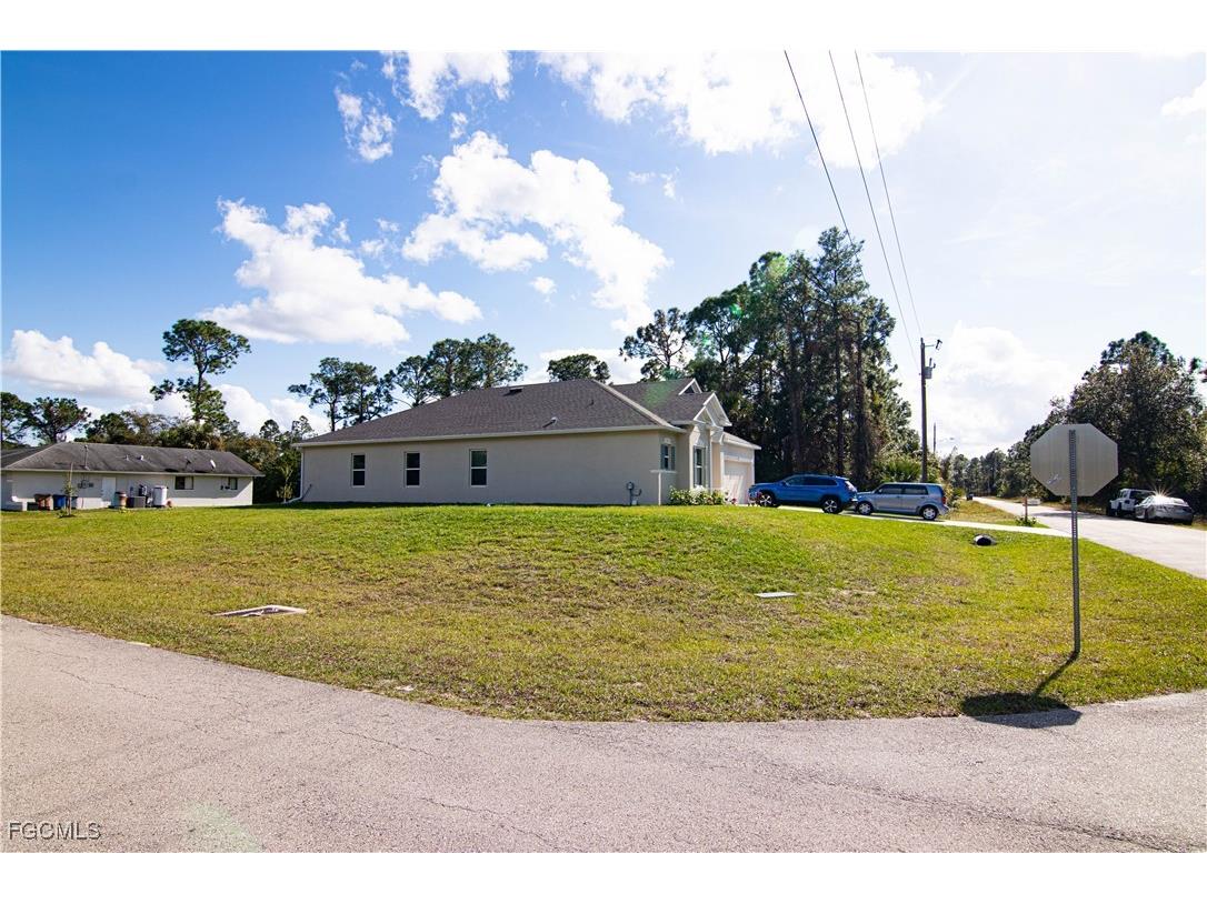 175 Herndon Avenue Lehigh Acres FL 33974 2025026196 image33