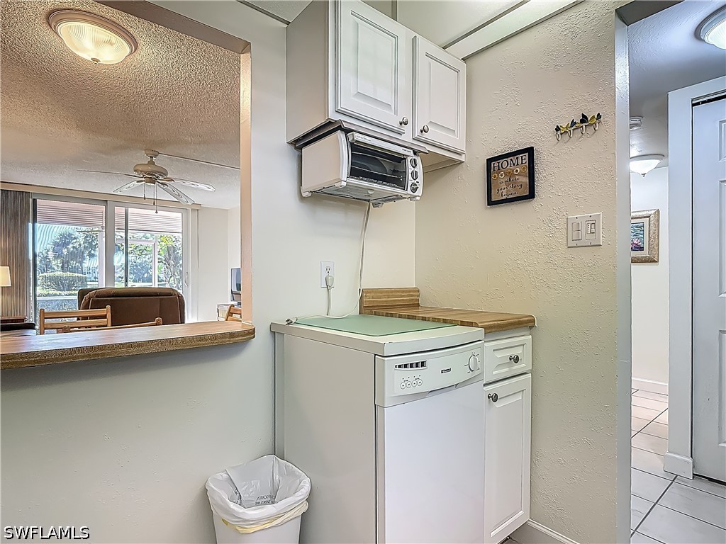 175 Turtle Lake Court #108 Naples FL 34105 226018160 image5