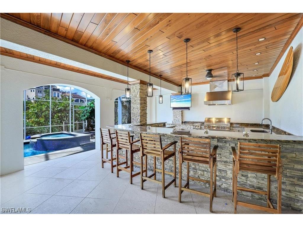 175 Topanga Drive Bonita Springs FL 34134 223090296 image1
