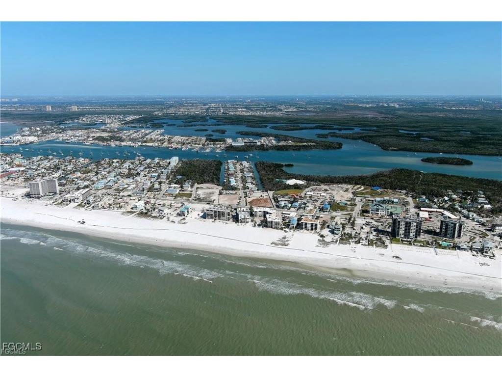 175 Tropical Shores Way #177 Fort Myers Beach FL 33931 2026000004 image11