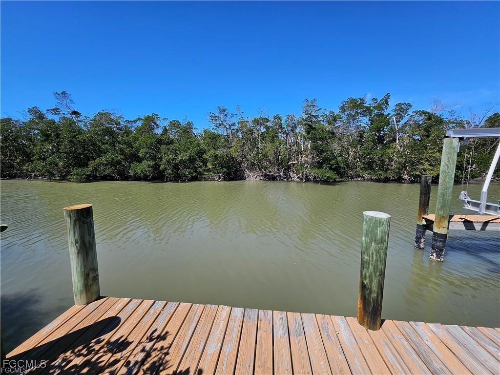 175 Tropical Shores Way #177 Fort Myers Beach FL 33931 2026000004 image18