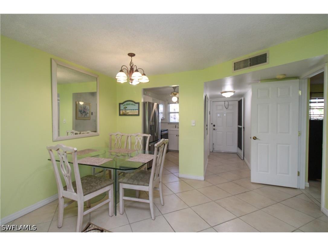 175 Turtle Lake Court #111 Naples FL 34105 226014382 image14