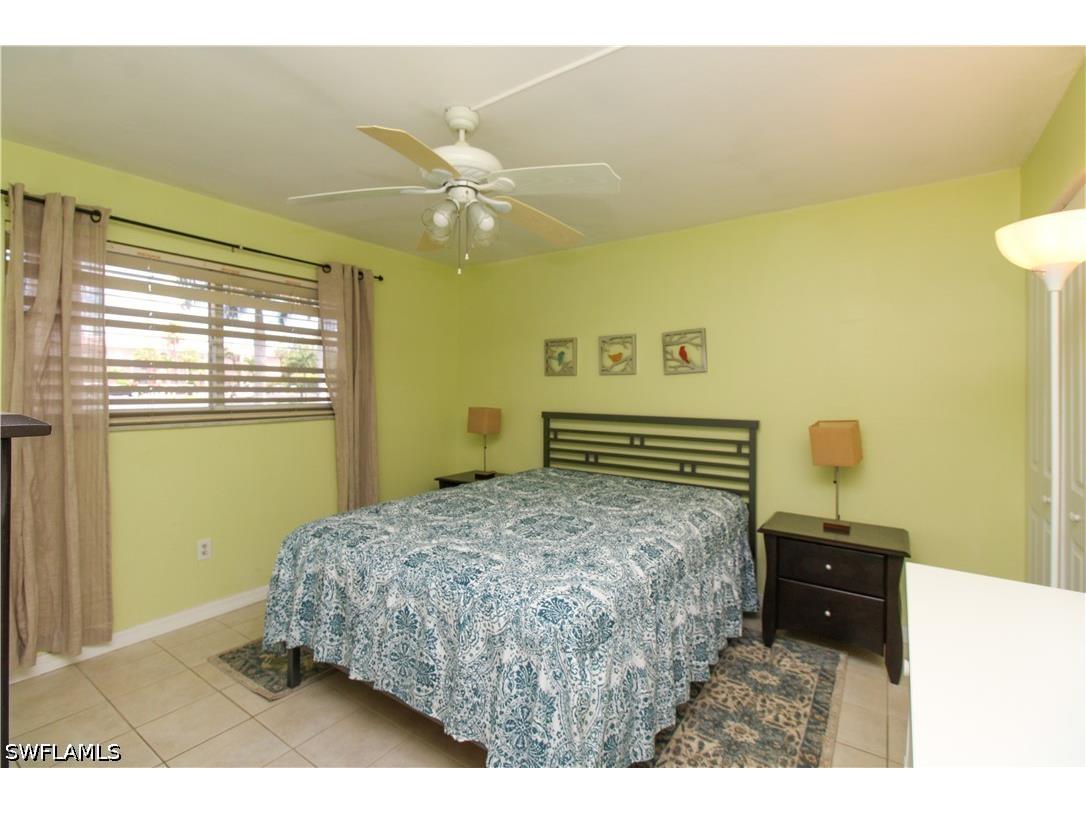 175 Turtle Lake Court #111 Naples FL 34105 226014382 image18