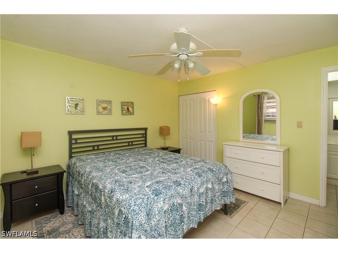 175 Turtle Lake Court #111 Naples FL 34105 226014382 image20