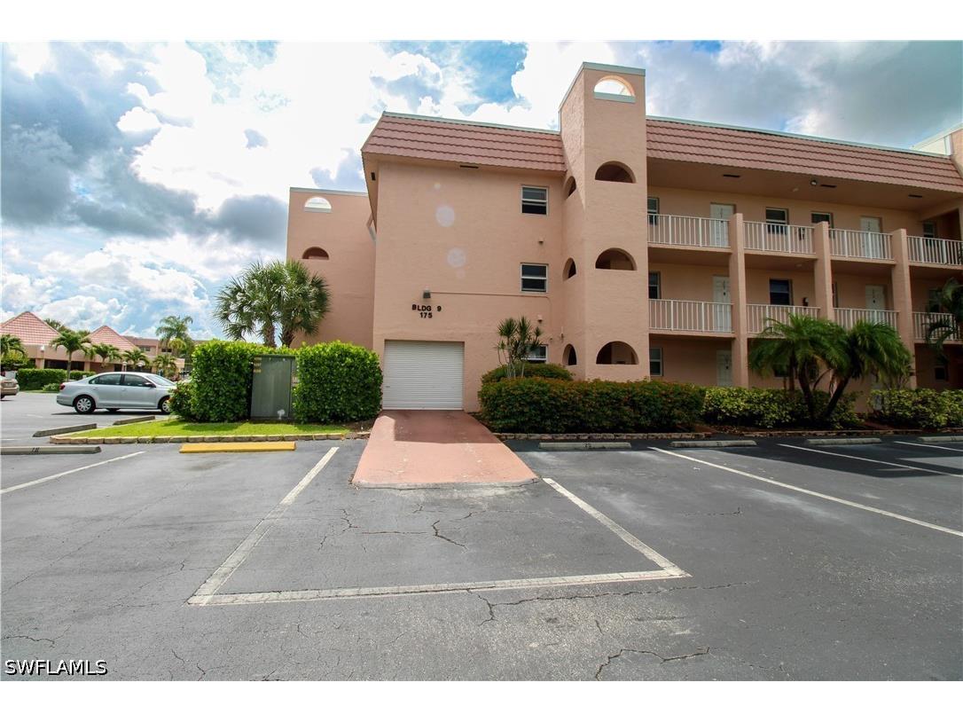 175 Turtle Lake Court #111 Naples FL 34105 226014382 image49