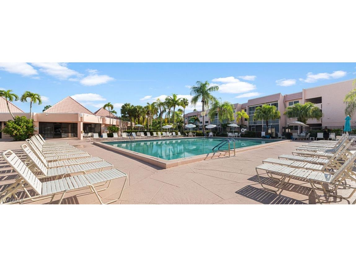 175 Turtle Lake Court #112 Naples FL 34105 225025025 image23