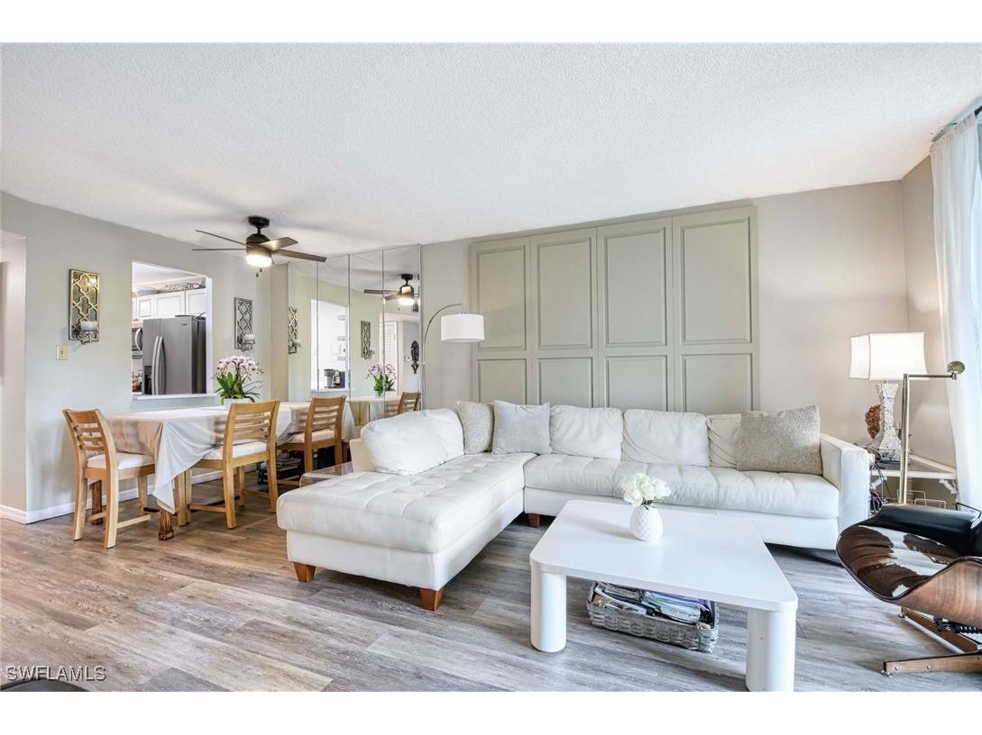 175 Turtle Lake Court #112 Naples FL 34105 225025025 image3