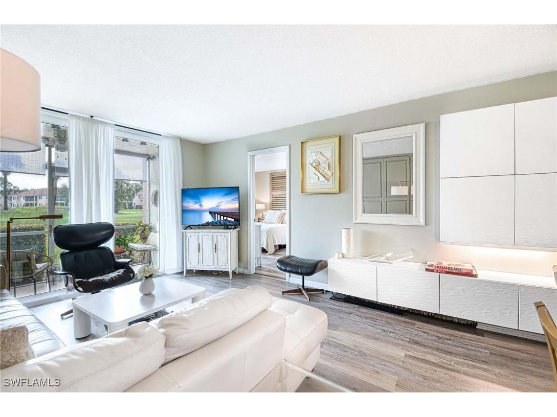 175 Turtle Lake Court #112 Naples FL 34105 225025025 image6