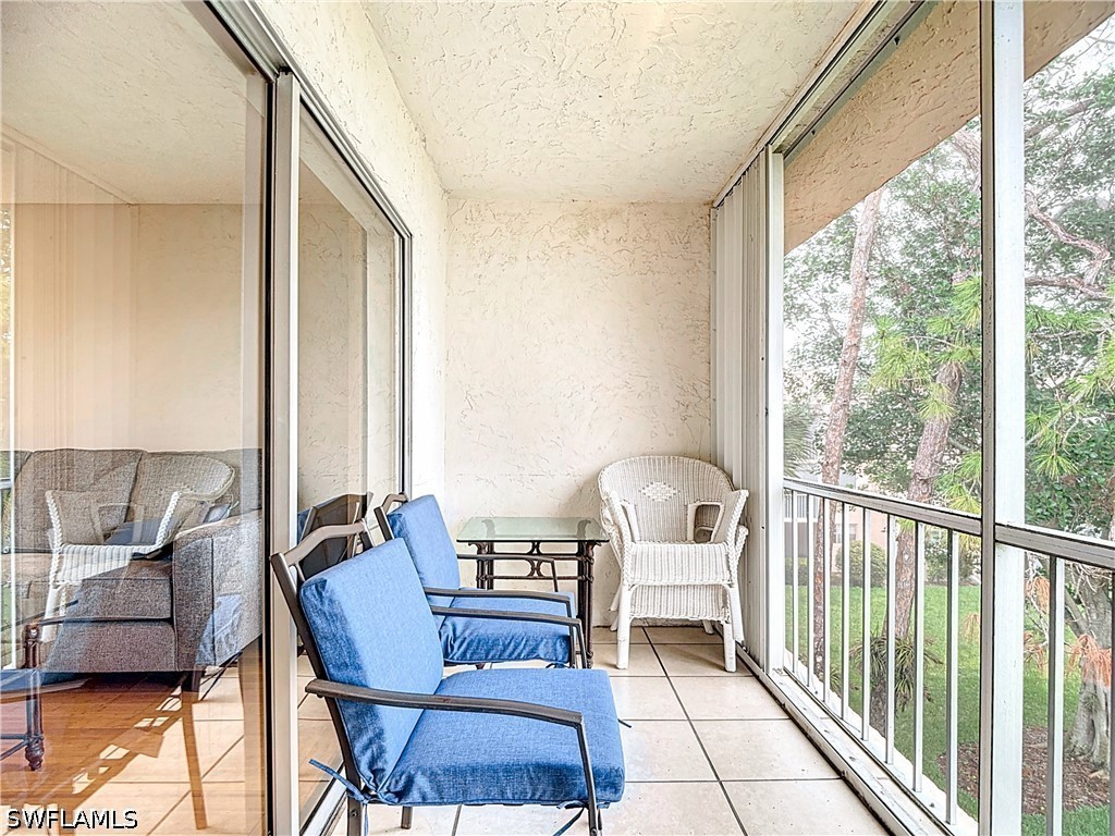 175 Turtle Lake Court #310 Naples FL 34105 226013579 image28