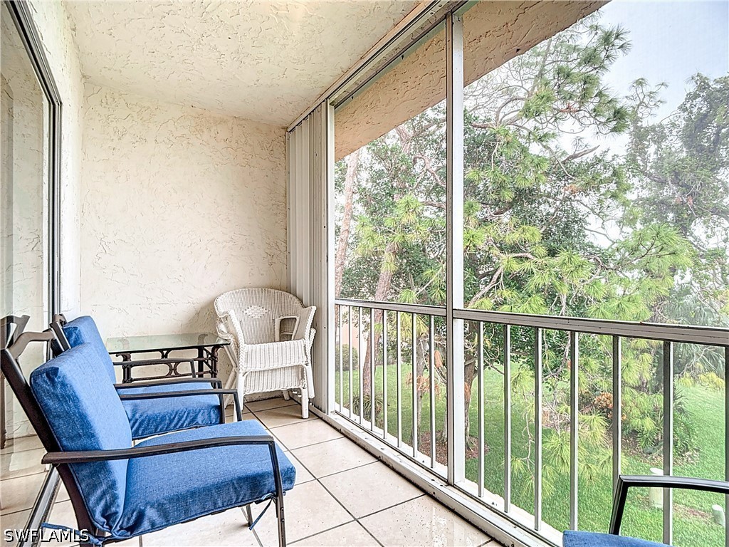 175 Turtle Lake Court #310 Naples FL 34105 226013579 image29