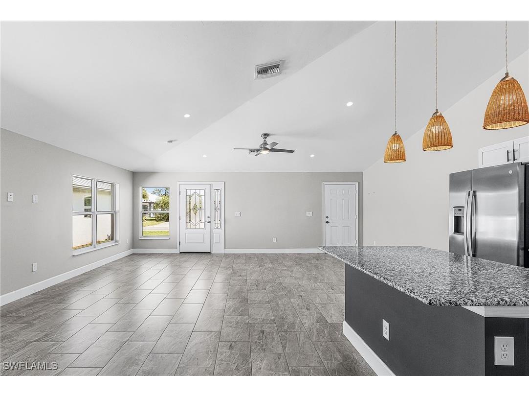 175 Village Circle #32 Labelle FL 33935 225077806 image11