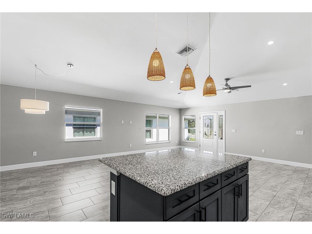 175 Village Circle #32 Labelle FL 33935 225077806 image13