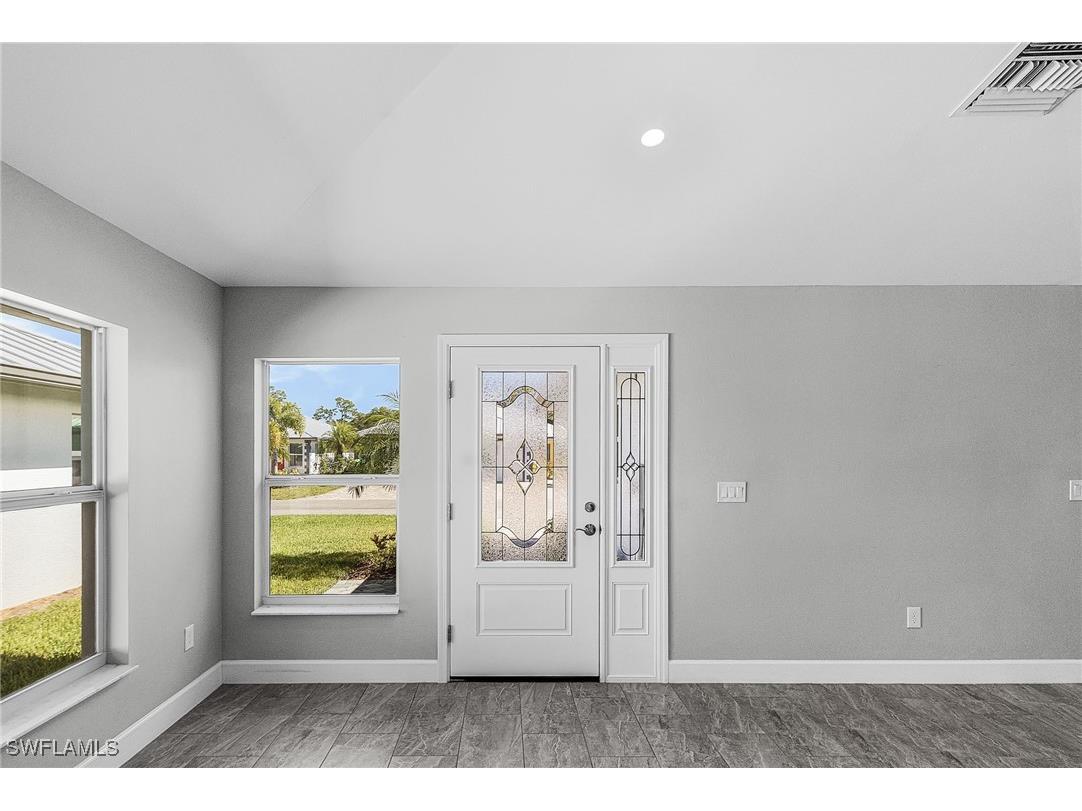 175 Village Circle #32 Labelle FL 33935 225077806 image4