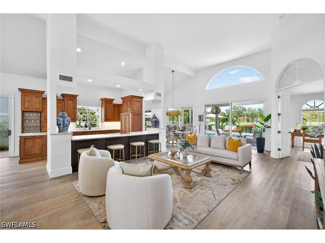 175 Via Napoli Naples FL 34105 226016091 image6
