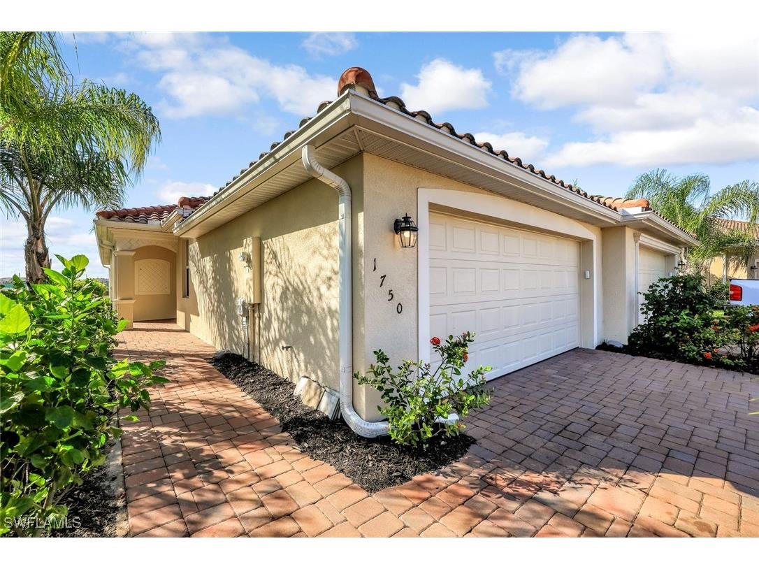 1750 Alameda Drive Naples FL 34120 226004302 image1