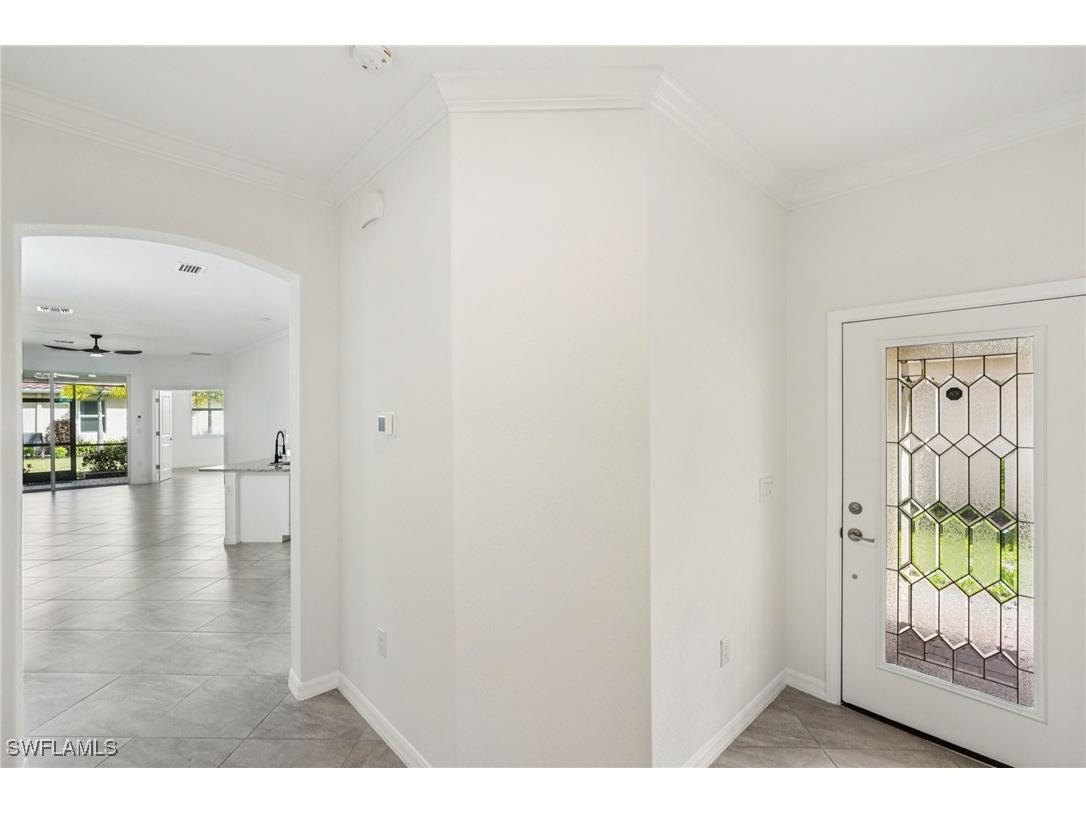 1751 Alameda Drive Naples FL 34120 225072932 image4