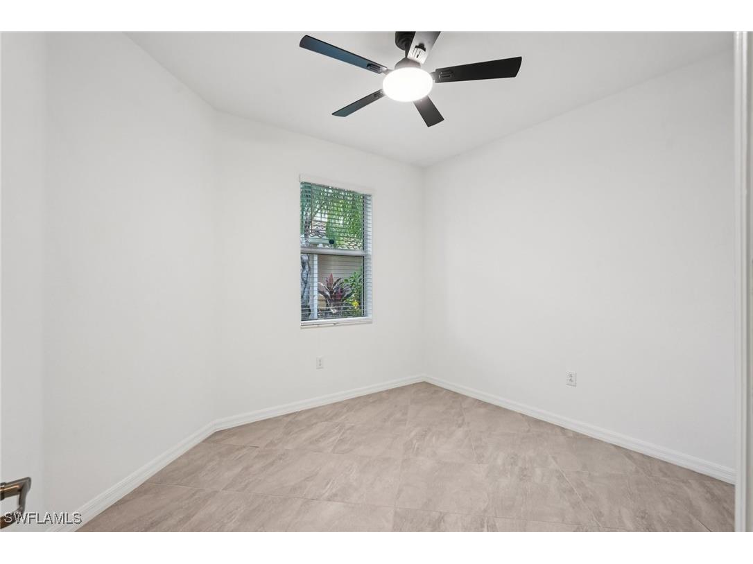 1751 Alameda Drive Naples FL 34120 225072932 image8