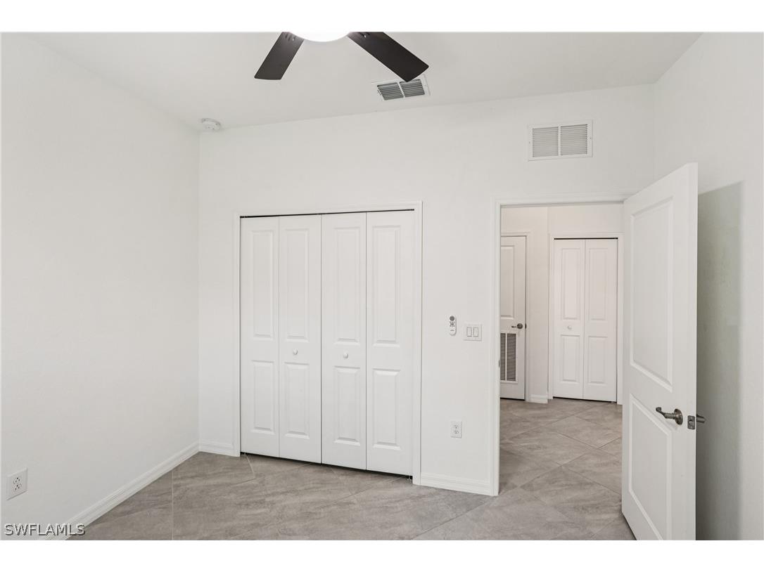 1751 Alameda Drive Naples FL 34120 226006801 image11