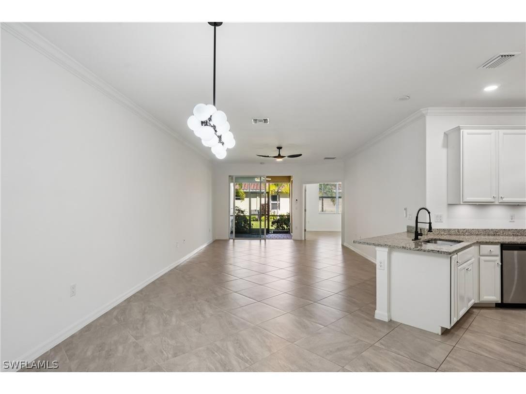 1751 Alameda Drive Naples FL 34120 226006801 image5