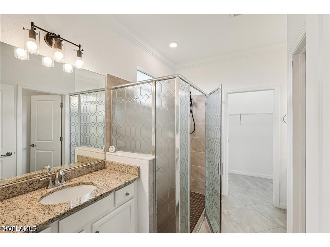 1751 Alameda Drive Naples FL 34120 226022921 image8