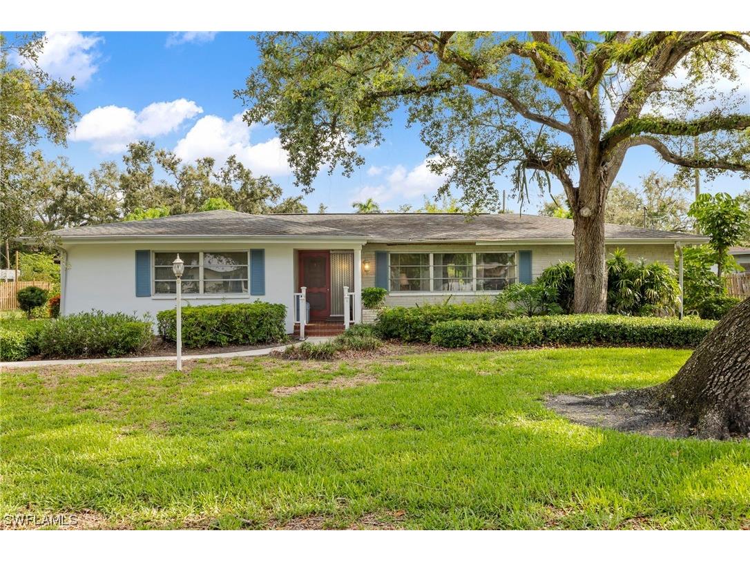 1751 Maple Avenue Fort Myers FL 33901 223046437 image1