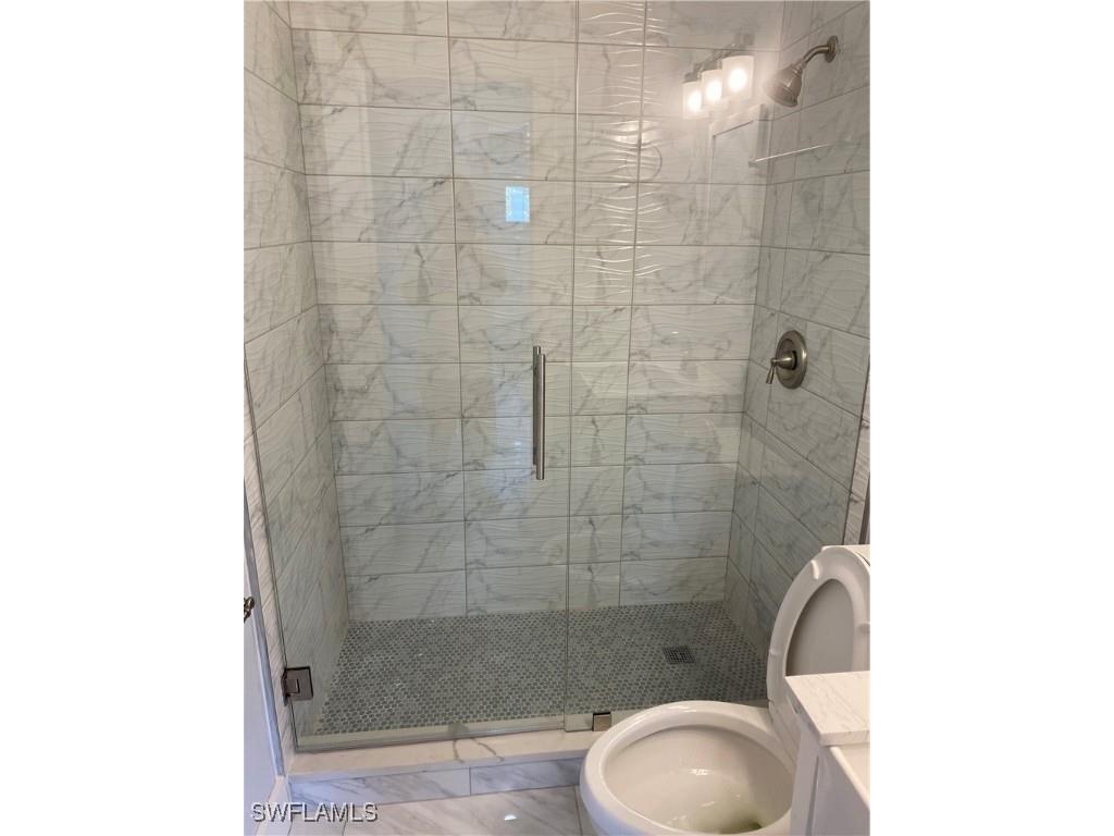 1751 Smugglers Cove #B Naples FL 34112 225082273 image9