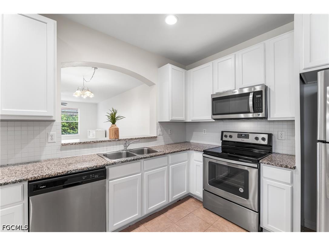 17513 Cherry Ridge Lane Fort Myers FL 33967 2026024875 image2