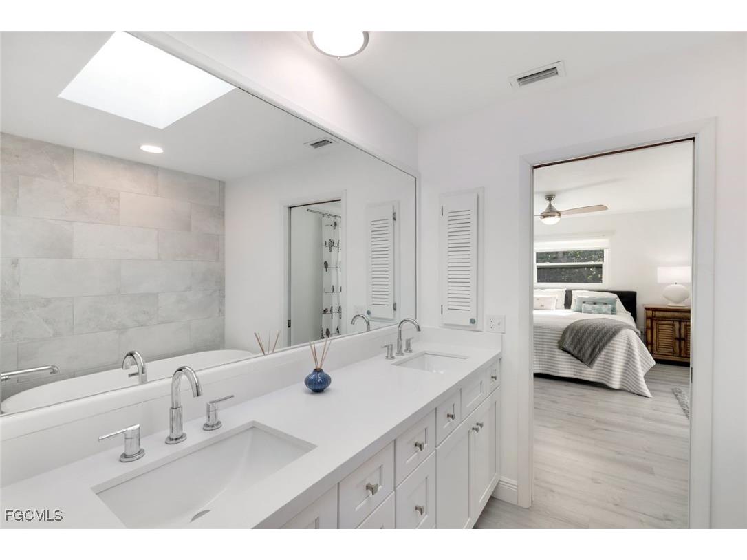 1752 Serenity Lane Sanibel FL 33957 2025010966 image20