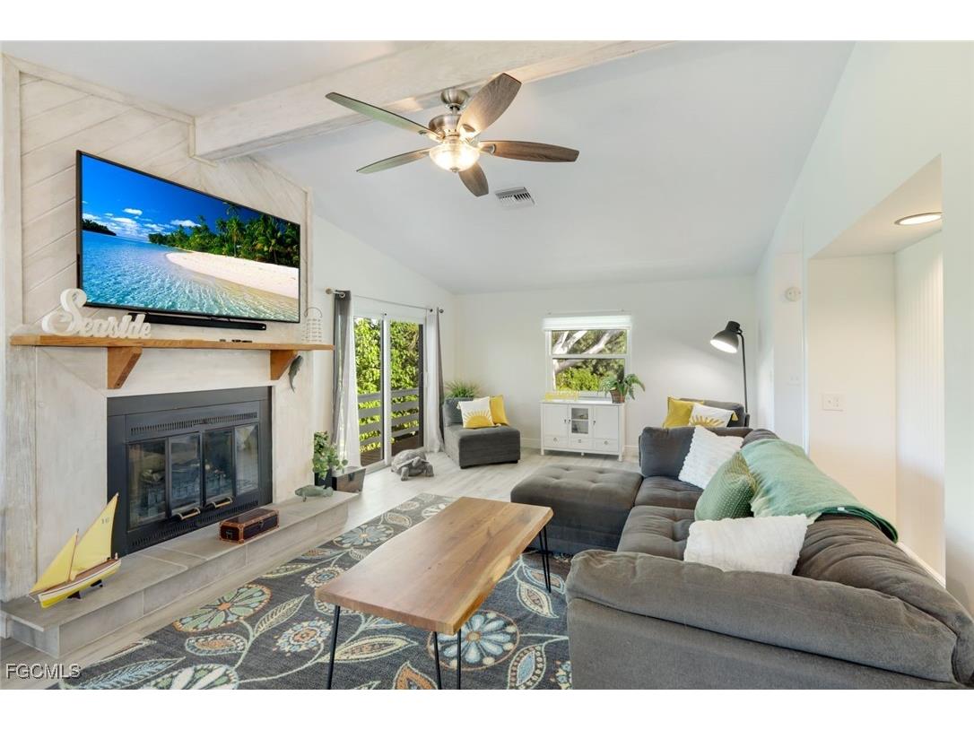 1752 Serenity Lane Sanibel FL 33957 2025010966 image5