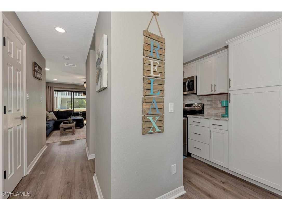 1752 Stickney Point Road #102 Sarasota FL 34231 225058571 image18