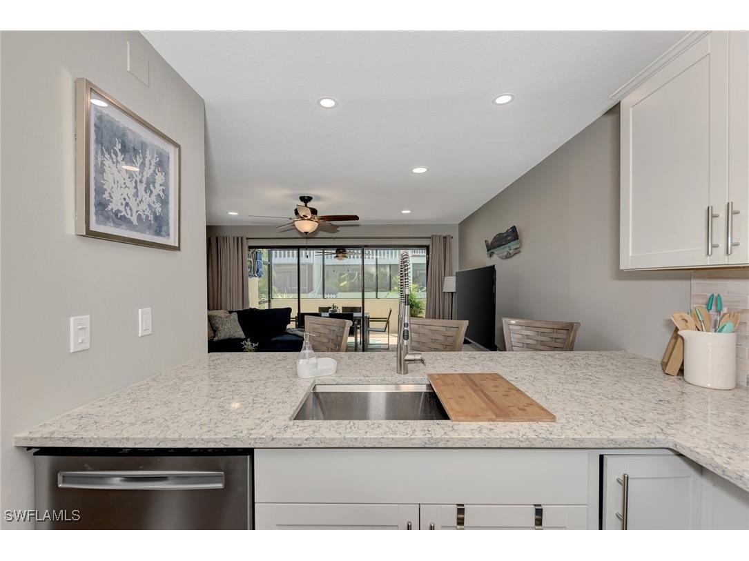 1752 Stickney Point Road #102 Sarasota FL 34231 225058571 image27