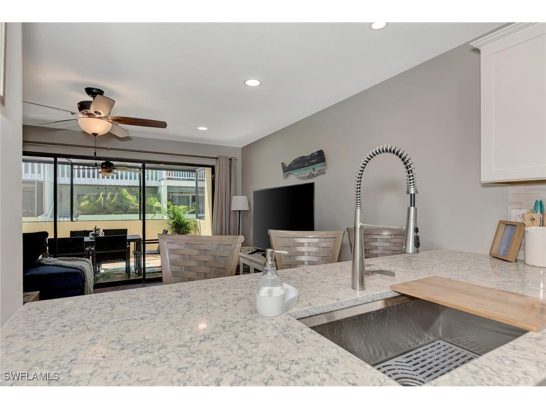 1752 Stickney Point Road #102 Sarasota FL 34231 225058571 image29