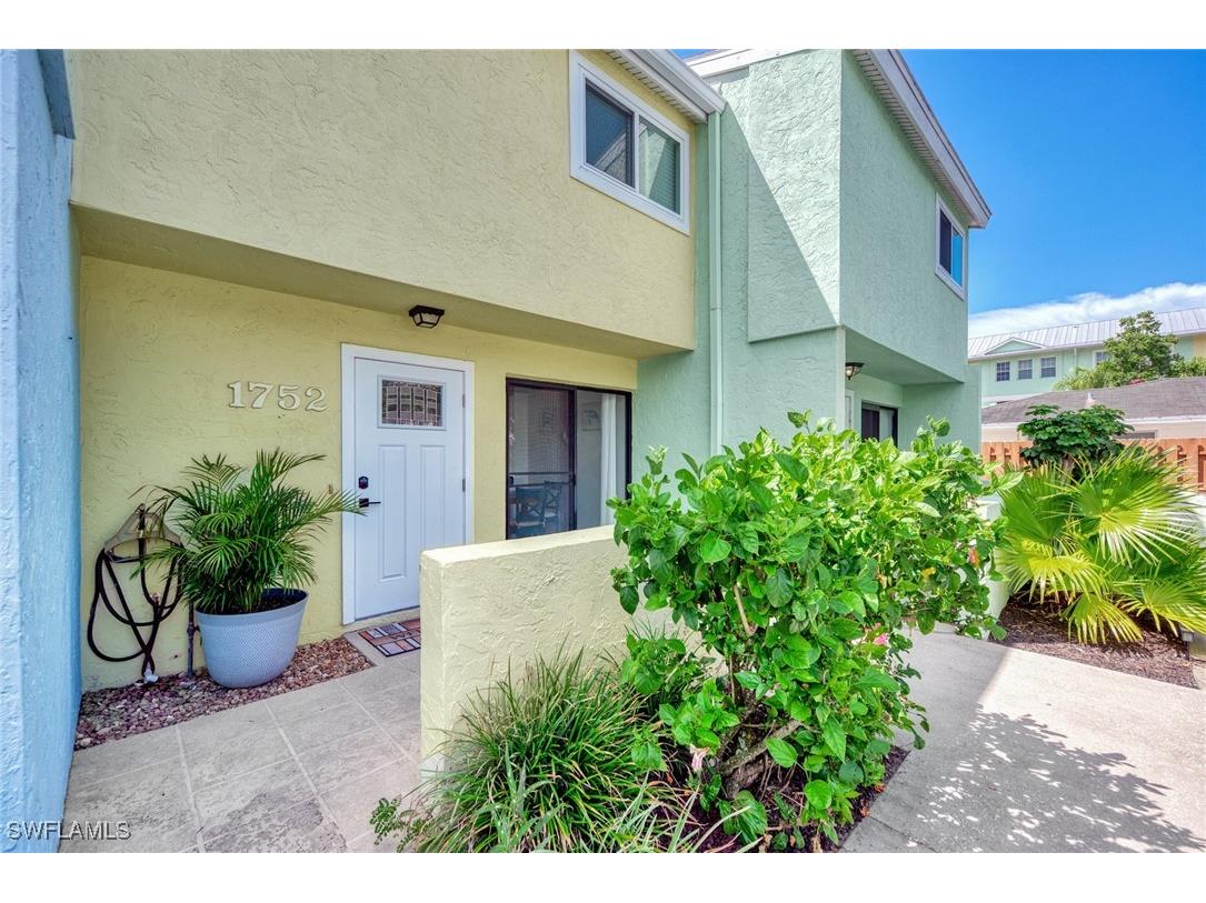 1752 Stickney Point Road #102 Sarasota FL 34231 225058571 image3