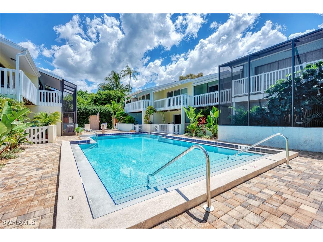 1752 Stickney Point Road #102 Sarasota FL 34231 225058571 image42