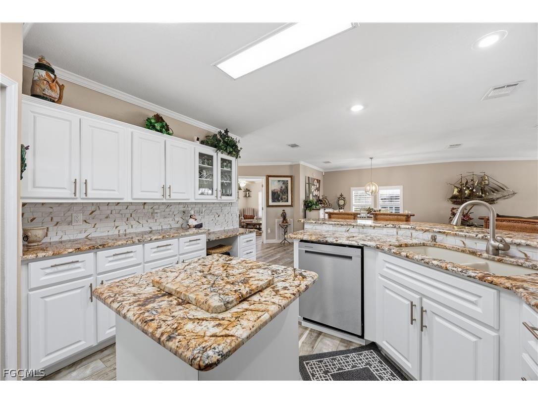 17520 Azalea Lane Fort Myers Beach FL 33931 2026012306 image8